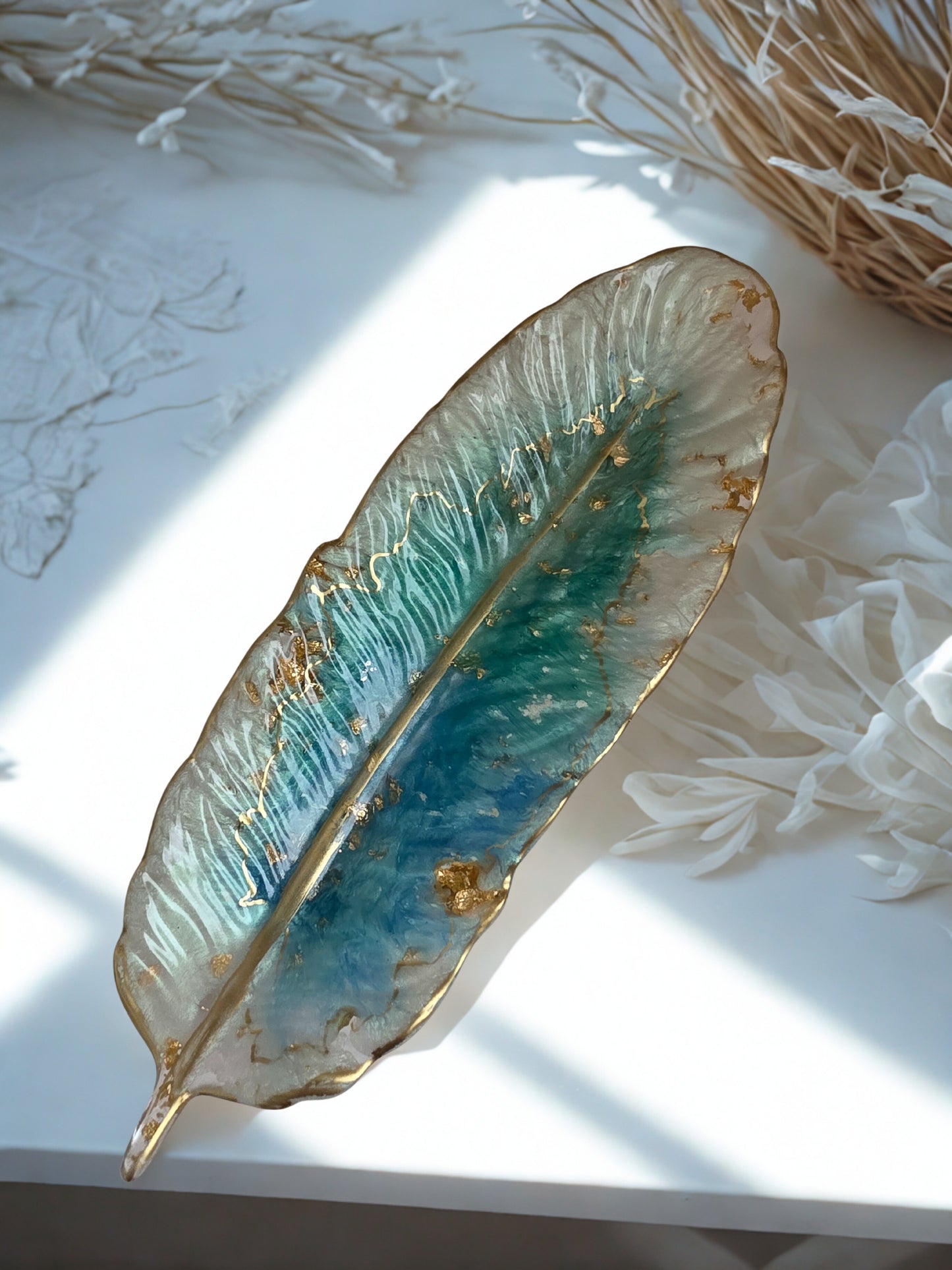 Hand -Painted Resin Feather Dish with Gold Trim