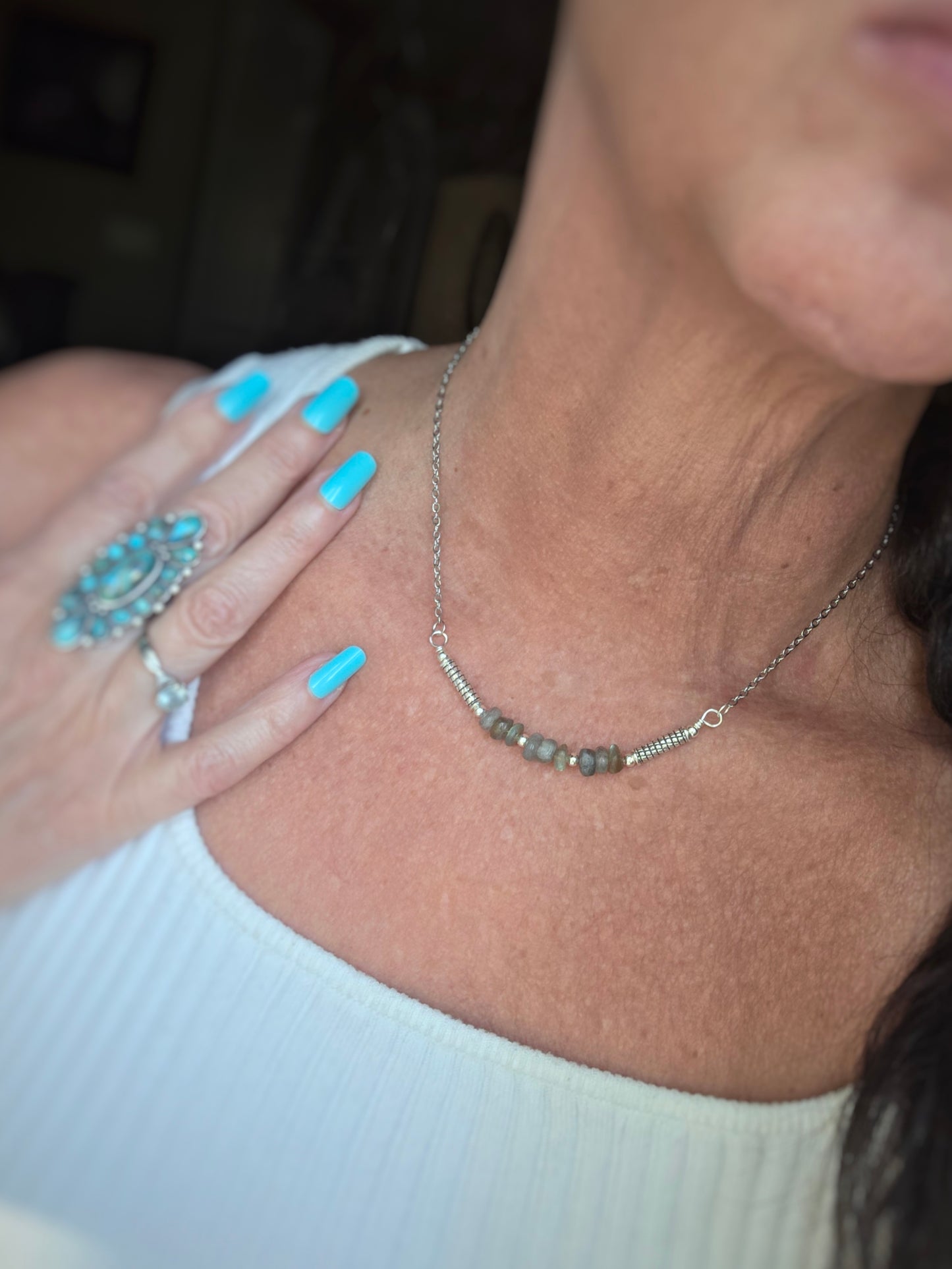 🍂 Labradorite Beaded Bar Necklace & Memory Wire Bracelet Set ✨