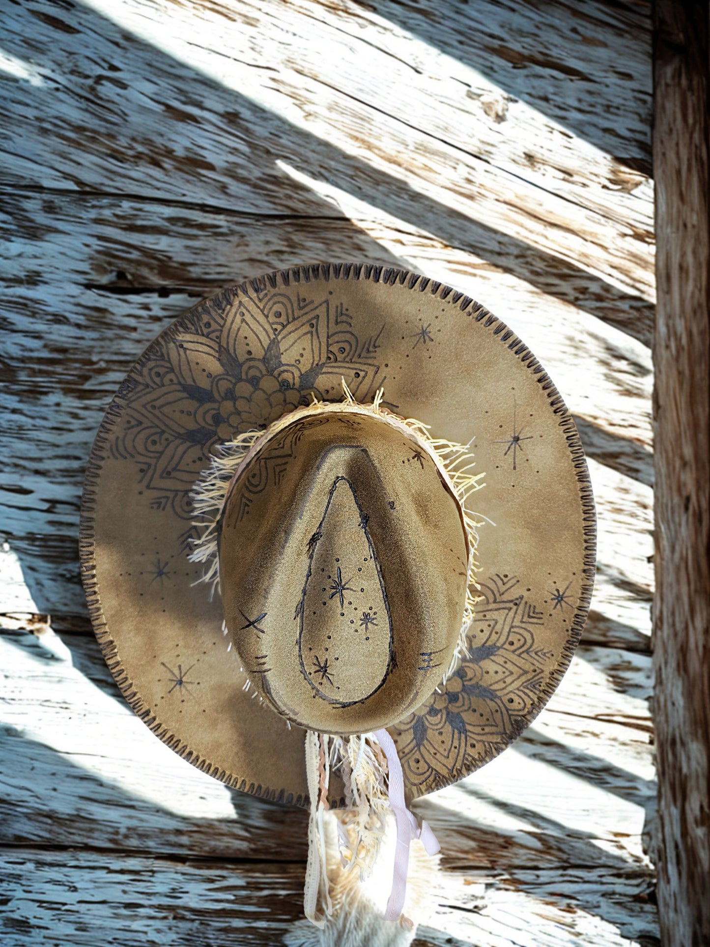 Handburned Wide Brimmed Hat/ olive green