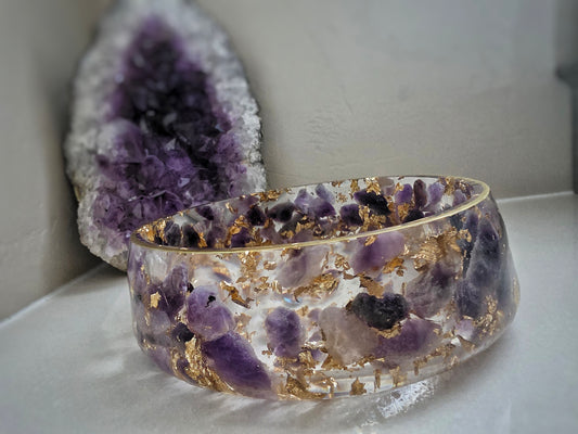 Amethyst Gemstone Resin Bowl – Handcrafted Spiritual Home Decor